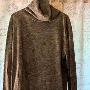 Men’s waffle top with cowl neck
